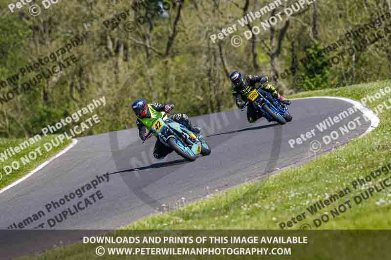 cadwell no limits trackday;cadwell park;cadwell park photographs;cadwell trackday photographs;enduro digital images;event digital images;eventdigitalimages;no limits trackdays;peter wileman photography;racing digital images;trackday digital images;trackday photos
